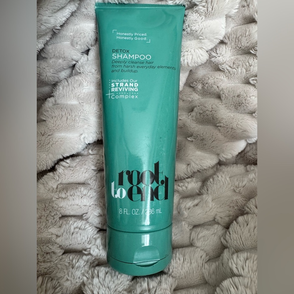 Root to End Detox Shampoo